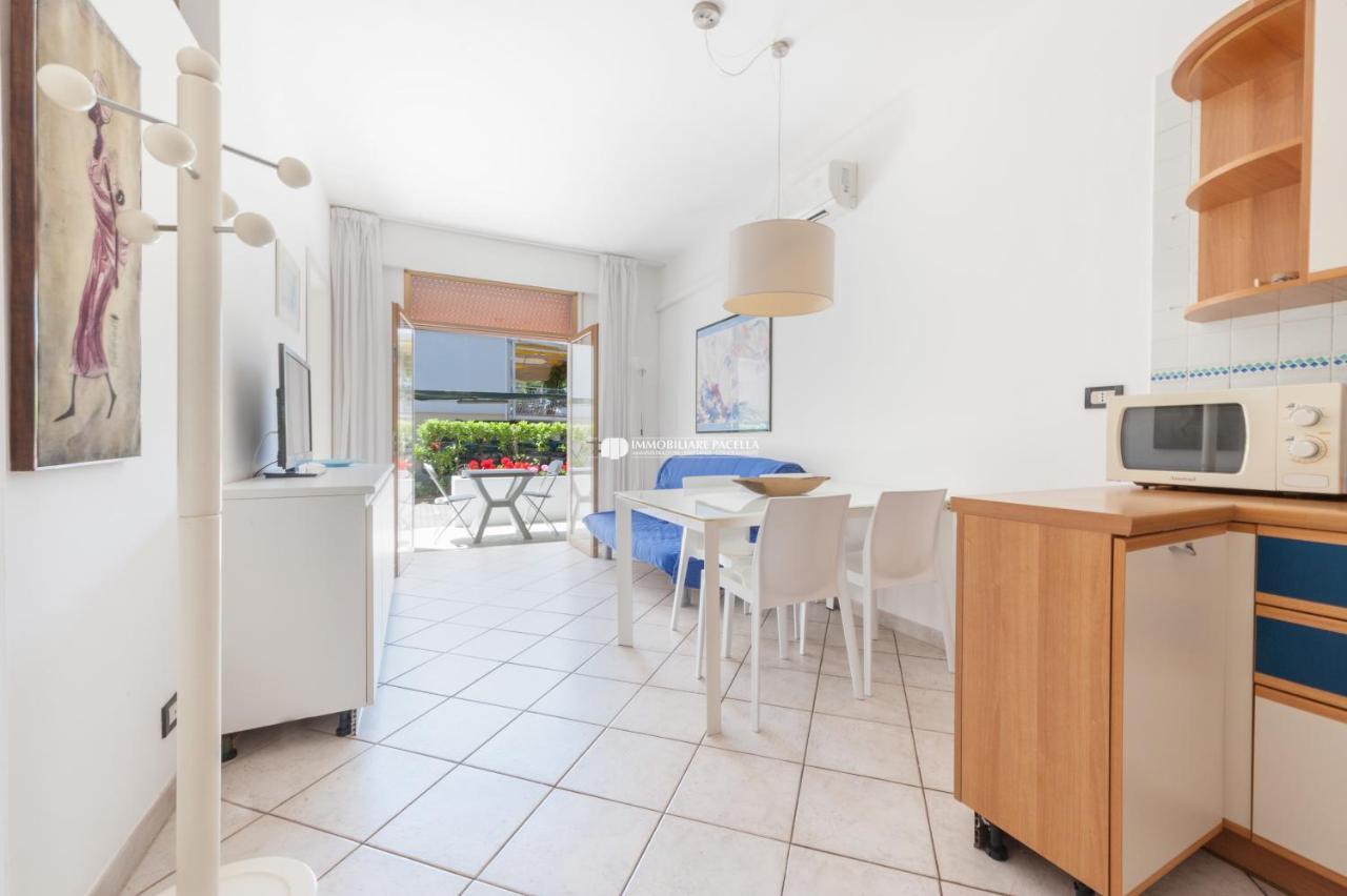 Park Residence Immobiliare Pacella リド・ディ・イエゾロ エクステリア 写真